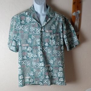 Royal Creations Hawaii Men's Green Patterned Shirt